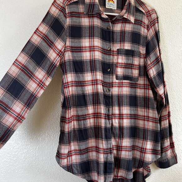 C&C California Women’s Long Sleeve Rayon Button Up Plaid Shirt Blouse Size M - Picture 3 of 7